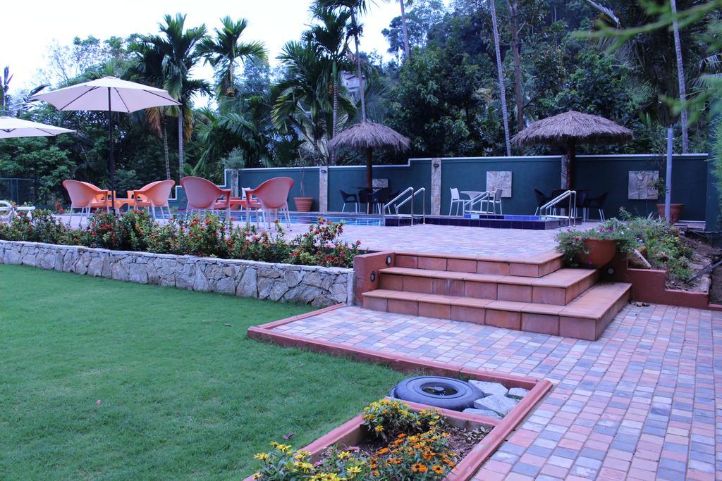 Kandyan Hotel Ngoại thất bức ảnh