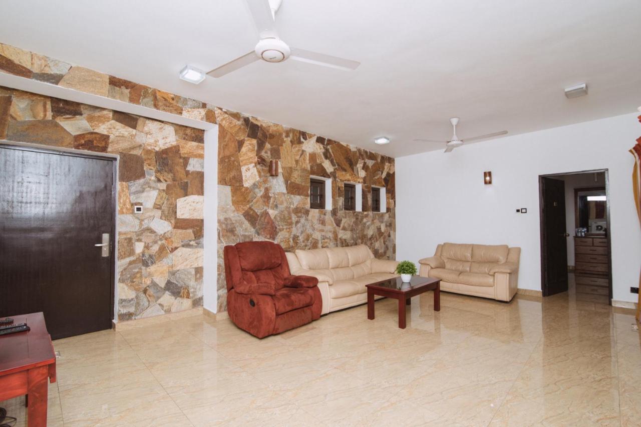 Kandyan Hotel Ngoại thất bức ảnh